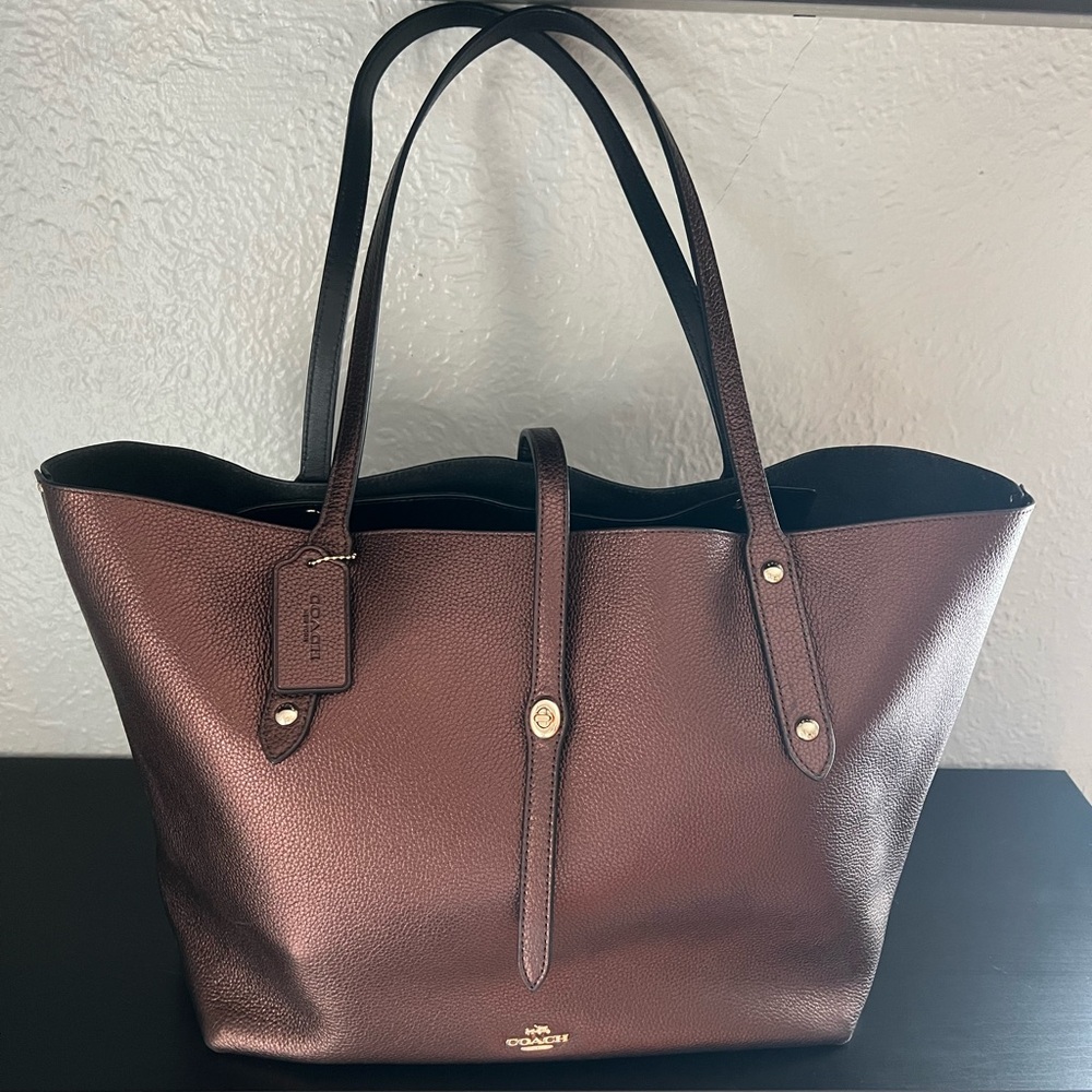 Coach Market Tote Bag in Metallic Bronze - Picture 4 of 11